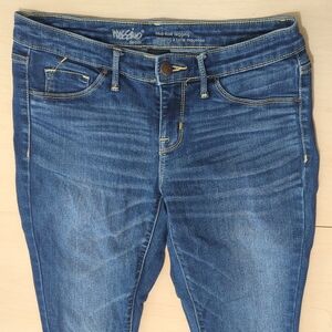 Mossimo Supply Co. Women's Blue Mid-Rise Jeans